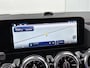 Mercedes-Benz EQA 250+ Business Solution AMG 71 kWh | Premium pakket | Winterpakket | Nightpakket | Trekhaak  | DISTRONIC | Panoramaschuifdak | 20 inch multispaaks lichtmetalen velgen | 360° camera |