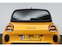 Renault Twingo urban range techno 27.5 kWh | Pack Privilége | 18" Velgen | Jaune Mango! |