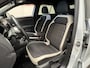 Volkswagen T-Roc 1.5 TSI SPORT VIRTUAL COCKPIT NAVIGATIE ADAPTIVE CRUISE CONTROL CLIMATE CONTROL STOELVERWARMING RIJSTROOKSENSOREN DODEHOEKSENSOREN ACHTERUITRIJCAMERA AFN. TREKHAAK