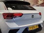 Volkswagen T-Roc 1.5 TSI SPORT VIRTUAL COCKPIT NAVIGATIE ADAPTIVE CRUISE CONTROL CLIMATE CONTROL STOELVERWARMING RIJSTROOKSENSOREN DODEHOEKSENSOREN ACHTERUITRIJCAMERA AFN. TREKHAAK