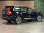 Volvo XC90 T8 AWD Recharge Ultra Ultimate Bright | Head-Up Display | Harman Kardon | 455pk | Adaptieve Cruise Control | Standkachel met Volvo On Call App | Stoelverwarming voor+achter | Stuurwielverwarming | Schuifdak | Full LED Meesturende koplampen | Parkeercamera | Pilot Assist | BLIS Dode Hoek Detectie | Alcantara hemelbekleding | Lederen zonnekleppen en handgrepen | Elektrische voorstoelen geheugen | Lederen bekleding | Zitting verlenging voorstoelen | Lederen dashboard | 20 Inch | Google Infotainment | Keyless Drive | Elektrisch bedienbare achterklep | Geïntegreerd kinderzitje achterin | Geïntegreerde zongordijnen achterportieren | Verlichte instaplijsten | 7-Persoons | 4-Zone Climate Control | DAB Radio | Apple Carplay/Android Auto | Draadloos telefoon opladen | Volvo On Call met mobiele App functie | Onyx Black Metallic |