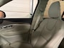 Volvo XC90 T8 AWD Recharge Ultra Ultimate Bright | Head-Up Display | Harman Kardon | 455pk | Adaptieve Cruise Control | Standkachel met Volvo On Call App | Stoelverwarming voor+achter | Stuurwielverwarming | Schuifdak | Full LED Meesturende koplampen | Parkeercamera | Pilot Assist | BLIS Dode Hoek Detectie | Alcantara hemelbekleding | Lederen zonnekleppen en handgrepen | Elektrische voorstoelen geheugen | Lederen bekleding | Zitting verlenging voorstoelen | Lederen dashboard | 20 Inch | Google Infotainment | Keyless Drive | Elektrisch bedienbare achterklep | Geïntegreerd kinderzitje achterin | Geïntegreerde zongordijnen achterportieren | Verlichte instaplijsten | 7-Persoons | 4-Zone Climate Control | DAB Radio | Apple Carplay/Android Auto | Draadloos telefoon opladen | Volvo On Call met mobiele App functie | Onyx Black Metallic |