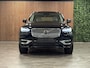 Volvo XC90 T8 AWD Recharge Ultra Ultimate Bright | Head-Up Display | Harman Kardon | 455pk | Adaptieve Cruise Control | Standkachel met Volvo On Call App | Stoelverwarming voor+achter | Stuurwielverwarming | Schuifdak | Full LED Meesturende koplampen | Parkeercamera | Pilot Assist | BLIS Dode Hoek Detectie | Alcantara hemelbekleding | Lederen zonnekleppen en handgrepen | Elektrische voorstoelen geheugen | Lederen bekleding | Zitting verlenging voorstoelen | Lederen dashboard | 20 Inch | Google Infotainment | Keyless Drive | Elektrisch bedienbare achterklep | Geïntegreerd kinderzitje achterin | Geïntegreerde zongordijnen achterportieren | Verlichte instaplijsten | 7-Persoons | 4-Zone Climate Control | DAB Radio | Apple Carplay/Android Auto | Draadloos telefoon opladen | Volvo On Call met mobiele App functie | Onyx Black Metallic |