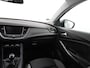 Opel Grandland X T131PK Apple Carplay Android Auto Camera PDC Navi AGR Keyless 19" DAB+ ECC Bluetooth 1/2 Leer Privacy Glas LMVRegen-Licht Sensor Cruise Control Aut.-Achterklep Lane-Assist Leder-Stw Elec-ramen en Spiegels Isofix 100% Dealer Onderhouden Business Executive Orig.NLse auto
