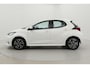 Toyota Yaris 1.5 Hybrid Dynamic | Apple Carplay / Android Auto | Keyless | Adaptive Cruise | Clima | Camera | LED | 16 inch