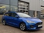 Ford Focus Wagon 1.0 EcoBoost Hybrid ST Line X 155PK Automaat Afn. Trekhaak Panodak Winterpack Adaptieve Cruise Camera Blind-Spot Parkeersensoren Keyless B&O Full-LED Climate *1500KG Trekgewicht*