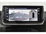 Peugeot 2008 1.2 PureTech 130 PK Allure - Automaat | Dig. Cockpit | Adapt. Cruise | Stoelverw. | Camera | PDC | App. Connect | Auto. Airco | LM 17" | 0800