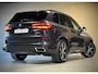 BMW X5 xDrive45e High Executive |Pano |Achterasbesturing |Luchtvering |HUD |Sky Lounge |H&K |360° |Verkoel./Verwarm. stoelen&bekerhouders |Sfeer