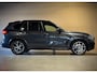 BMW X5 xDrive45e High Executive |Pano |Achterasbesturing |Luchtvering |HUD |Sky Lounge |H&K |360° |Verkoel./Verwarm. stoelen&bekerhouders |Sfeer
