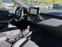 Toyota Corolla Touring Sports 1.8 Hybrid Dynamic DEALER ONDERHOUDEN | 18 INCH LICHTMETAAL | CLIMATE CONTROL | STOELVERWARMING | DRAADLOOS LADER | RESTERENDE FABRIEKSGARANTIE!