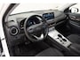 Hyundai Kona Electric EV Comfort 64 kWh 3 fase [ Navi Adapt.cruise Camera Apple/Android ]