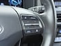 Hyundai Kona 1.6GDI HEV Hybride Premium Adap.Cruise Leder+Verwarming+Ventilatie Head-Up Display Camera Apple Carplay Android Auto Navi Ecc Pdc Keyless Blind-Spot Lane Assist Achterbank+Stuur verwarming Krell®-Audio Isofix DAB Lmv 18" Dealeronderhouden 1e Eigenaar Origineel Nederlandse Auto