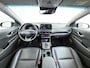 Hyundai Kona 1.6GDI HEV Hybride Premium Adap.Cruise Leder+Verwarming+Ventilatie Head-Up Display Camera Apple Carplay Android Auto Navi Ecc Pdc Keyless Blind-Spot Lane Assist Achterbank+Stuur verwarming Krell®-Audio Isofix DAB Lmv 18" Dealeronderhouden 1e Eigenaar Origineel Nederlandse Auto