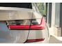 BMW 3-Serie Touring 320e Business Edition Plus Carplay Trekhaak Sportstoel