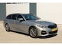 BMW 3-Serie Touring 320e Business Edition Plus Carplay Trekhaak Sportstoel