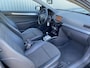 Opel Astra GTC 1.6 Executive AUTOMAAT, Clima, Navi, CC, PDC, LM, nw. APK – Inruil Mogelijk –