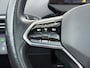 Volkswagen ID.4 Max 82kWh Warmtepomp Panoramadak Ergo-Comfort Stoelen+Memory Adap.Cruise Navi 3-Zone Ecc 360°Camera Apple Carplay Android Auto Pdc Lmv 21" Stoel+Stuurverwarming Elek.Achterklep Privacy Glas Matrix Led Isofix DAB Origineel Nederlandse Auto Dealeronderhouden