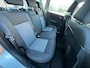 Mercedes-Benz A-klasse 150 Classic ( Bakt maakt geluid )