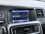 Volvo V60 2.0T 200PK Momentum Trekhaak Navi Ecc Cruise Control Pdc Lmv 17" Privacy Glas Led Isofix Bluetooth Origineel Nederlandse Auto Dealeronderhouden