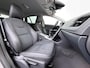Volvo V60 2.0T 200PK Momentum Trekhaak Navi Ecc Cruise Control Pdc Lmv 17" Privacy Glas Led Isofix Bluetooth Origineel Nederlandse Auto Dealeronderhouden