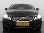 Volvo V60 2.0T 200PK Momentum Trekhaak Navi Ecc Cruise Control Pdc Lmv 17" Privacy Glas Led Isofix Bluetooth Origineel Nederlandse Auto Dealeronderhouden