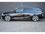 Opel Astra Sports Tourer 1.2 Hybrid 145pk Ultimate Automaat | 18" Lichtmetalen velgen bi-colour met grijze accenten, Pentagon | Afneembare af-fabriek trekhaak | Black pack voor het exterieur | Voorraadvoordeel !