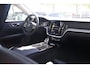 Volvo S60 T6 Inscription Recharge 350pk | Trekhaak | Camera | Stoelverwarming | Virtual | Leder | LED | Navi