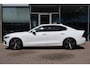 Volvo S60 T6 Inscription Recharge 350pk | Trekhaak | Camera | Stoelverwarming | Virtual | Leder | LED | Navi