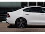 Volvo S60 T6 Inscription Recharge 350pk | Trekhaak | Camera | Stoelverwarming | Virtual | Leder | LED | Navi