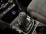 Volkswagen Touran 2.0 TDI SCR Highline 7p * 7 Persoons / Navigatie / Camera / Stoelverwarming *