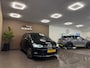 Volkswagen Touran 2.0 TDI SCR Highline 7p * 7 Persoons / Navigatie / Camera / Stoelverwarming *