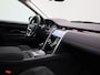 Land Rover Discovery Sport P300e 1.5 SE | PANORAMADAK | ACHTERUITRIJCAMERA | APPLE CARPLAY / ANDRIOD AUTO | NAVIGATIE | HALF LEDEREN BEKLEDING | ELEKTRISCHE ACHTERKLEP | STUUR- EN STOELVERWARMING |