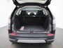 Land Rover Discovery Sport P300e 1.5 SE | Panoramadak | Achteruitrijcamera | Apple Carplay/Android auto | Elektrische achterklep |  Stuur- en stoelverwarming |