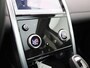 Land Rover Discovery Sport P300e 1.5 SE | Panoramadak | Achteruitrijcamera | Apple Carplay/Android auto | Elektrische achterklep |  Stuur- en stoelverwarming |