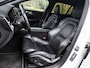 Volvo V60 2.0 D3 150PK R-Design Sportstoelen Camera Navi Harman/Kardon Stoelverwarming Virtual