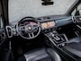Porsche Cayenne 3.0 V6 340PK Pano Stoelkoeling Bose ACC Sport Chrono Led Matrix 360 Camera Softclose Luchtvering Trekhaak