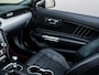 Ford Mustang Convertible 2.3 317PK Handgeschakeld Leder Stoelkoeling Cruise Navi Camera