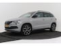 Skoda Karoq 1.5 TSI ACT Sportline Business | Trekhaak | Digital Cockpit | Stoelverwarming | Adap. Cruise | 3-Zone Clima |