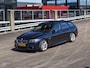 BMW 5-Serie Touring 520d High Executive M Sport | Panoramadak | Leder | Comfortzetels | Luchtvering | Trekhaak | 19" | Dealeronderhouden