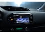 Toyota Yaris 1.5 Hybrid Dynamic | Cruise | Camera | Stoelverwarming | 16”
