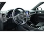 Volvo XC40 Recharge Twin Plus 78 kWh | Rijklaar! | 94.6% SOH | Dig. Cockpit | Bliss | Camera+PDC | Stuur-stoelverw. | Adapt. Cruise | Elek. Klep | Nav+App.Connect | LED | 20'' V