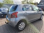 Toyota Yaris 1.3 16v VVT-i Linea Sol