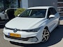 Volkswagen Golf 1.0 eTSI Life * Carplay * Stoel + Stuurverwarming * Lane Assist