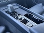 Volvo XC60 2.0 T6 Plug-in Hybrid AWD Plus Dark | PHEV | Trekhaak | Schuif/kanteldak | Keyless entry | Extra getint glas | Parkeercamera | Stoelverwarming | Elektrisch bedienbare stoelen