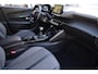 Peugeot 2008 1.2 PureTech Allure Pack CAMERA HALFLEER DAB CARPLAY LED 17"LMV ENZ.