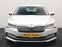 Skoda Superb Combi 1.4 TSI iV Business Edition PHEV 218pk Dealer O.H. | Adaptive Cruise | Camera | Voorstoelen Verwarmd | Apple Carplay | Crystal LED | Navigatie | Virtual Cockpit | DAB |