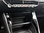 Peugeot e-208 EV Active 50 kWh | Accu SOH 96,9% | Navigatie via Apple Carplay / Android Auto | Climate Control | Cruise Control | Armsteun | DAB+ radio | Bluetooth | Keyless start | Regensensor | Automatisch dimlicht | Multifunctioneel stuurwiel |