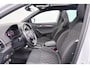 Skoda Karoq 1.5 TSI Aut. Sportline Business Pano-dak Canton Audio Carplay