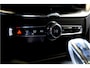 Volvo XC60 2.0 T6 AWD 293kW/399pk Aut8 MJ2026 Plug-in Ultra Black Edition LUCHTVERING + BOWERS&WILKINS + PANORAMADAK + BLIS + HEAD-UP + PILOT ASSIST + V&A STOEL-&STUURVERWARMING + ADAPT.CRUISE + GOOGLE DASH&SERVICES + STOELMASSAGE + 360 CAMERA + 21" LM-VELGEN!