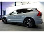 Volvo XC60 2.0 T6 AWD 293kW/399pk Aut8 MJ2026 Plug-in Ultra Black Edition LUCHTVERING + BOWERS&WILKINS + PANORAMADAK + BLIS + HEAD-UP + PILOT ASSIST + V&A STOEL-&STUURVERWARMING + ADAPT.CRUISE + GOOGLE DASH&SERVICES + STOELMASSAGE + 360 CAMERA + 21" LM-VELGEN!